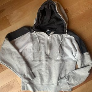 Nike pullover hoodie NWOT